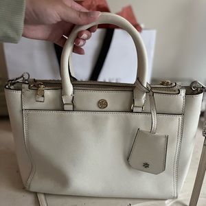 Tory burch crossbody